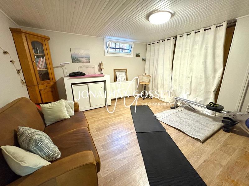 Maison - 138 m² - 7 pièces