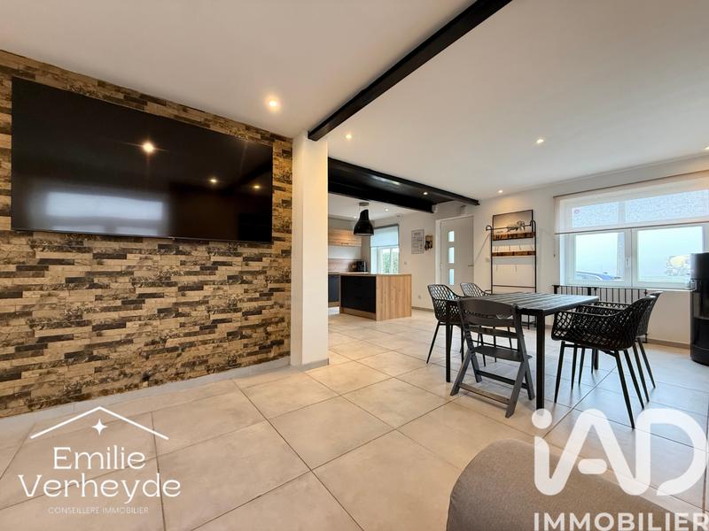 Maison - 92 m² - 5 pièces