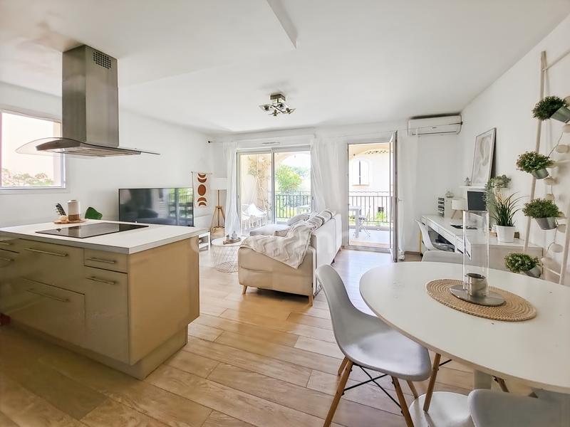 Appartement - 56 m² - 3 pièces