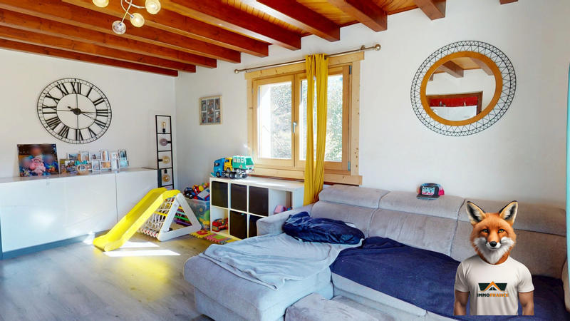 Appartement - 102 m² - 5 pièces