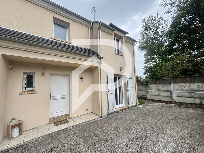 Maison - 115 m² - 5 pièces