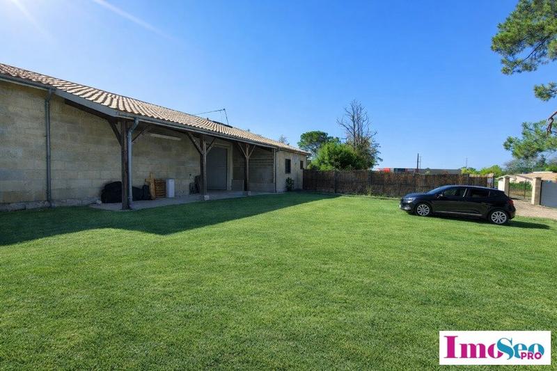 Local d'activité / Entrepôt - 200 m²