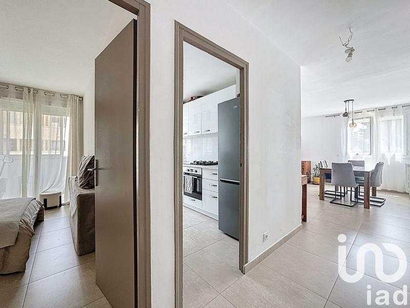 Appartement - 90 m² - 4 pièces