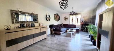 Maison - 156 m² - 9 pièces