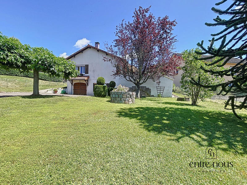 Maison - 95 m² - 5 pièces