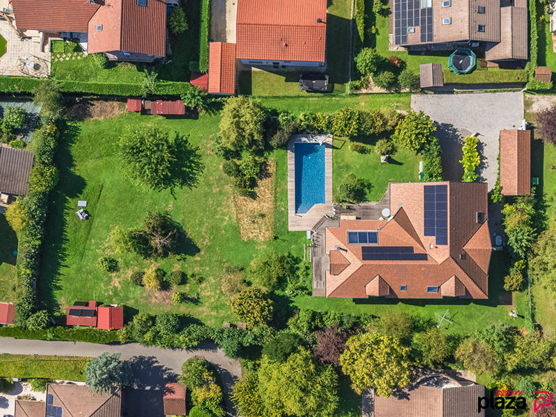 Maison - 350 m² - 8 pièces