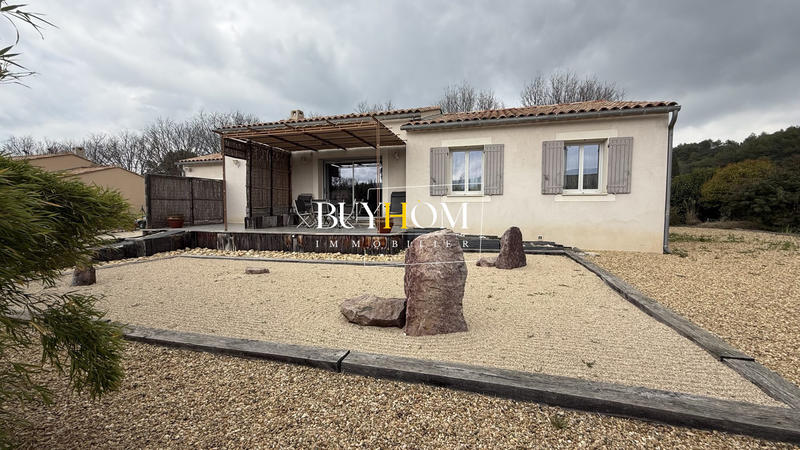Maison - 110 m² - 4 pièces