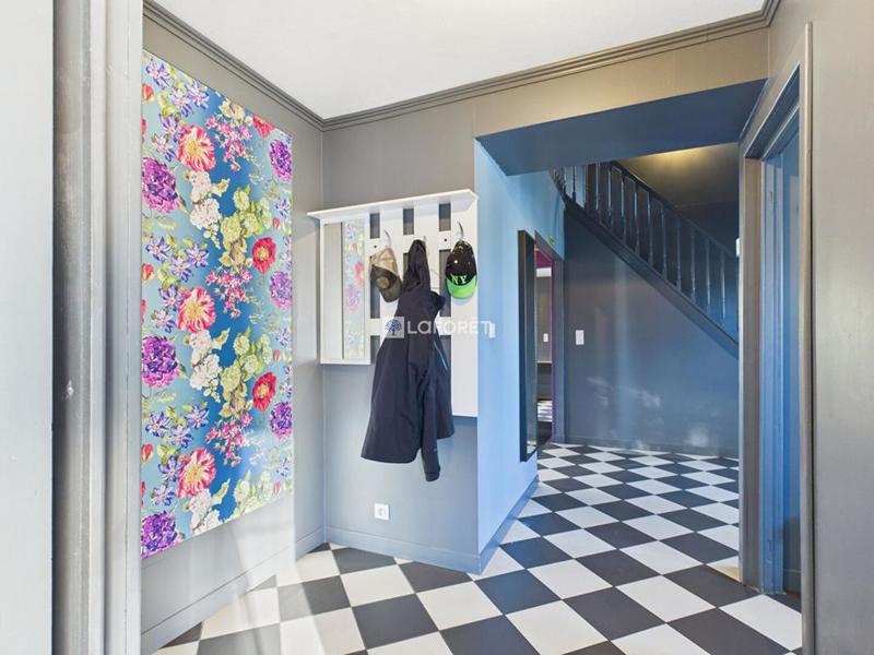 Maison de bois - 180 m² - 7 pièces