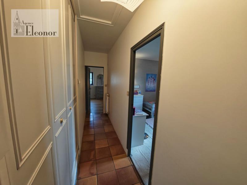 Maison ancienne - 231 m² - 10 pièces