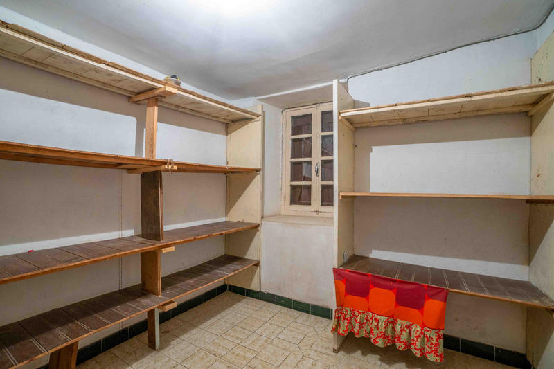 Maison - 213 m² - 5 pièces