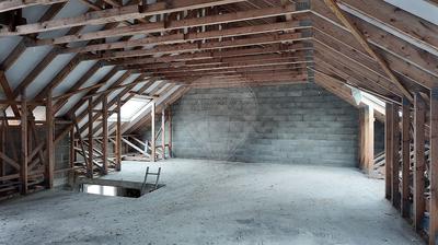 Maison - 120 m² - 4 pièces