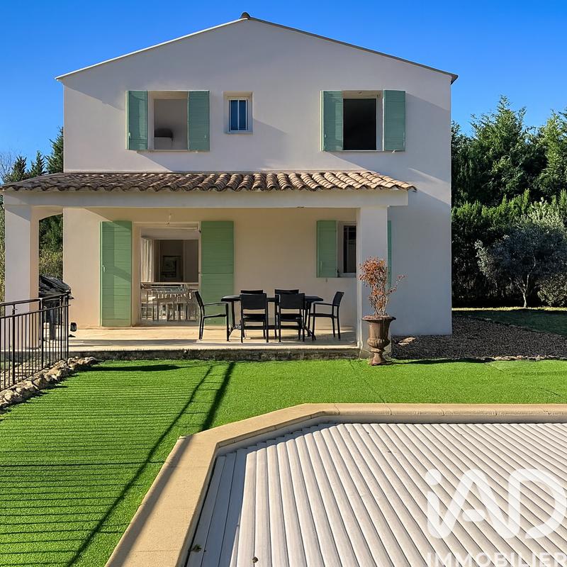 Maison - 105 m² - 5 pièces