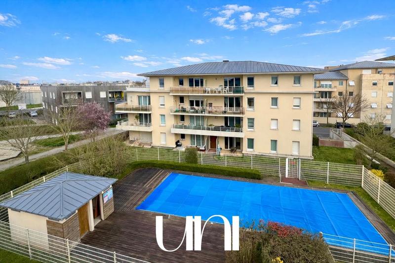 Appartement - 60 m² - 3 pièces