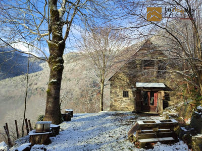 Maison ancienne - 98 m² - 4 pièces