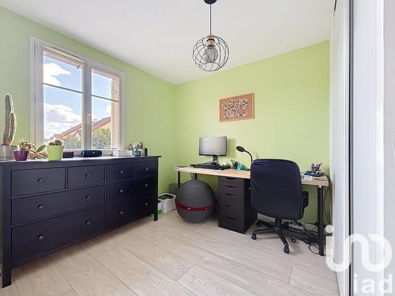 Maison - 80 m² - 5 pièces