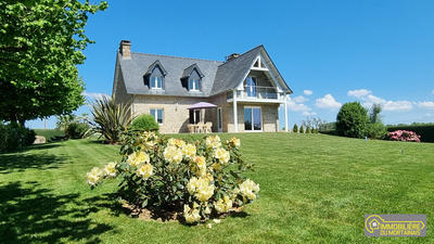 Maison - 142 m² - 6 pièces