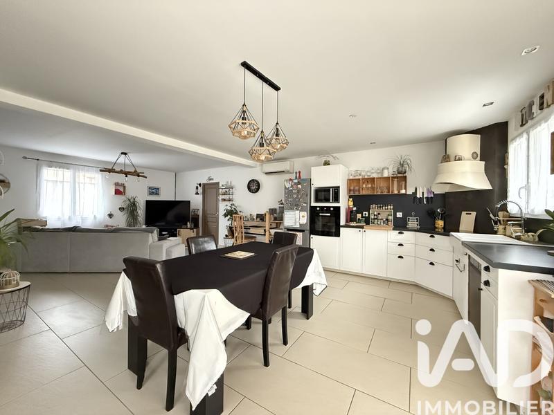 Maison - 90 m² - 4 pièces