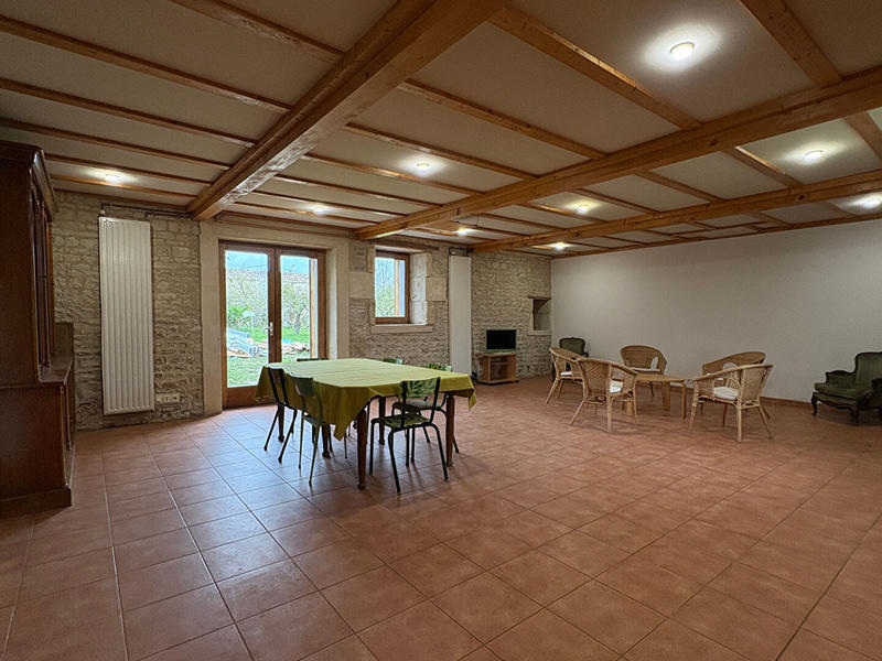 Maison - 163 m² - 6 pièces