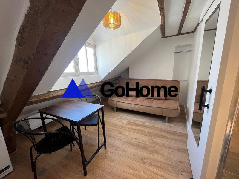 Studio - 12 m² - 1 pièce