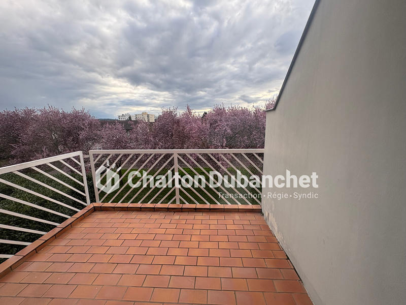 Appartement - 74 m² - 3 pièces