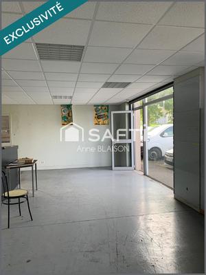 Local commercial - 450 m² - 5 pièces
