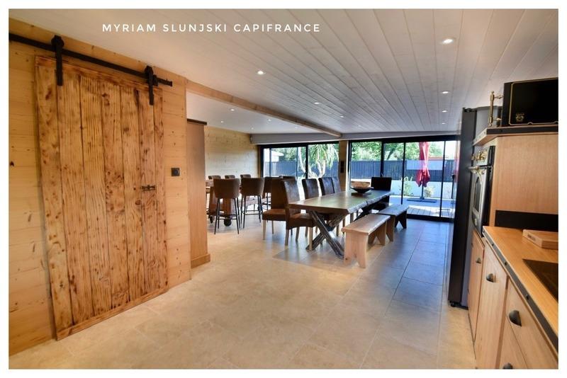 Villa - 210 m² - 6 pièces