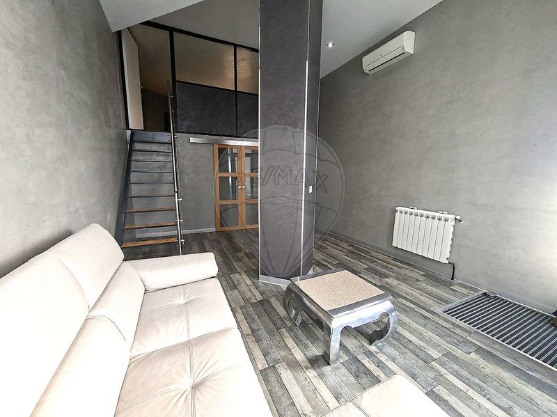 Local commercial - 52 m² - 2 pièces