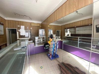 Local commercial - 140 m²