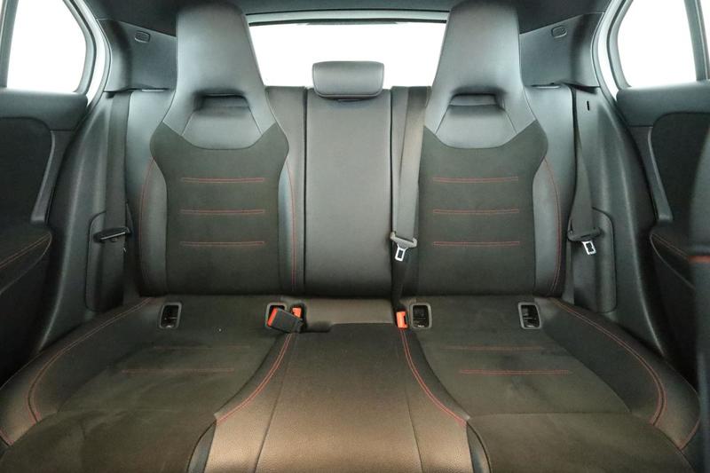 Mercedes Classe a 180 Amg Line 136 ch