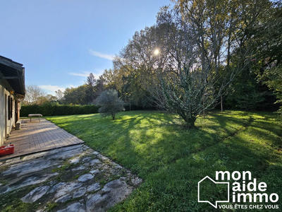 Maison - 90 m² - 5 pièces