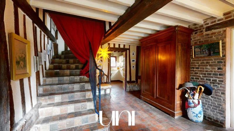 Maison - 291 m² - 14 pièces