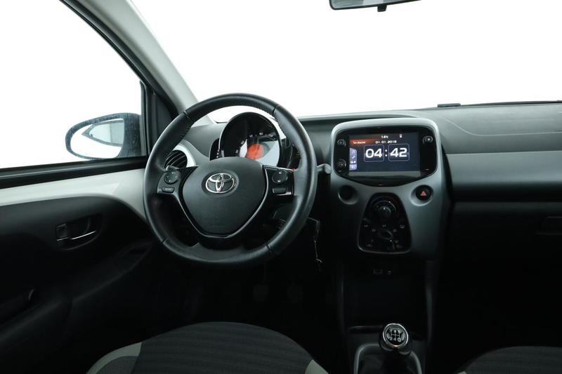 Toyota Aygo 1.0 Vvt-i X-Play 5p 72 ch