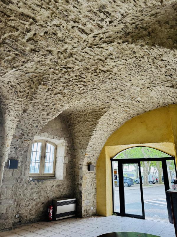 Appartement - 730 m² - 22 pièces