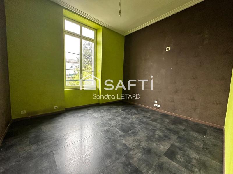 Maison - 221 m² - 9 pièces