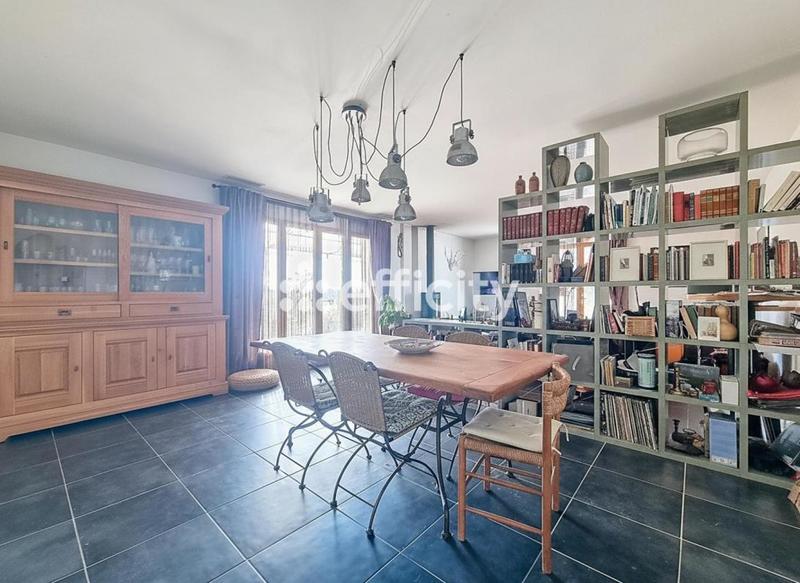 Villa - 150 m² - 5 pièces