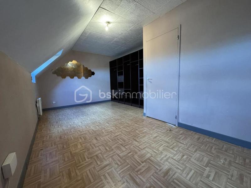 Maison traditionnelle - 99 m² - 5 pièces