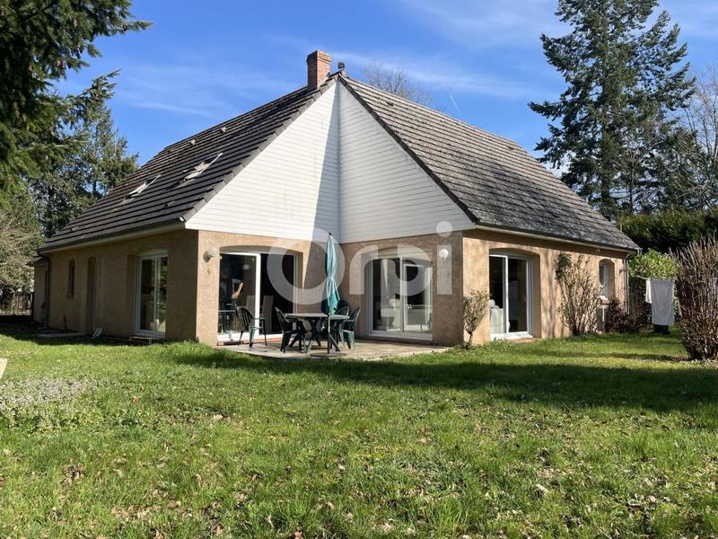 Maison - 181 m² - 6 pièces