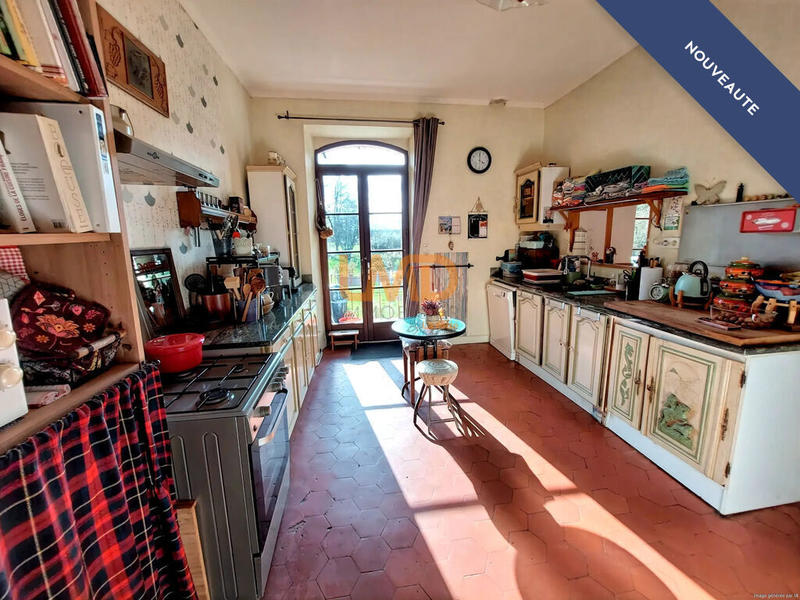 Maison en pierre - 140 m² - 4 pièces