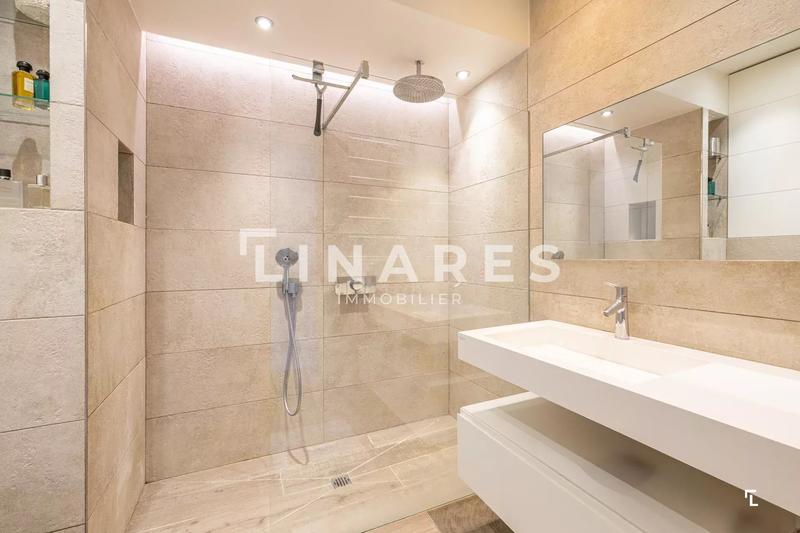 Appartement - 90 m² - 3 pièces