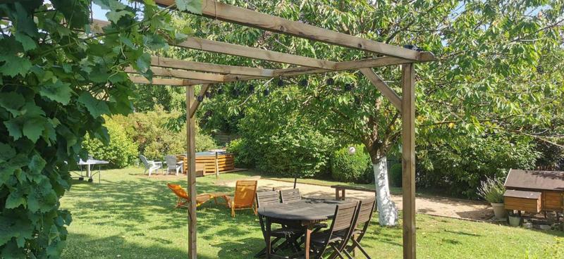 Corps de ferme - 230 m² - 8 pièces