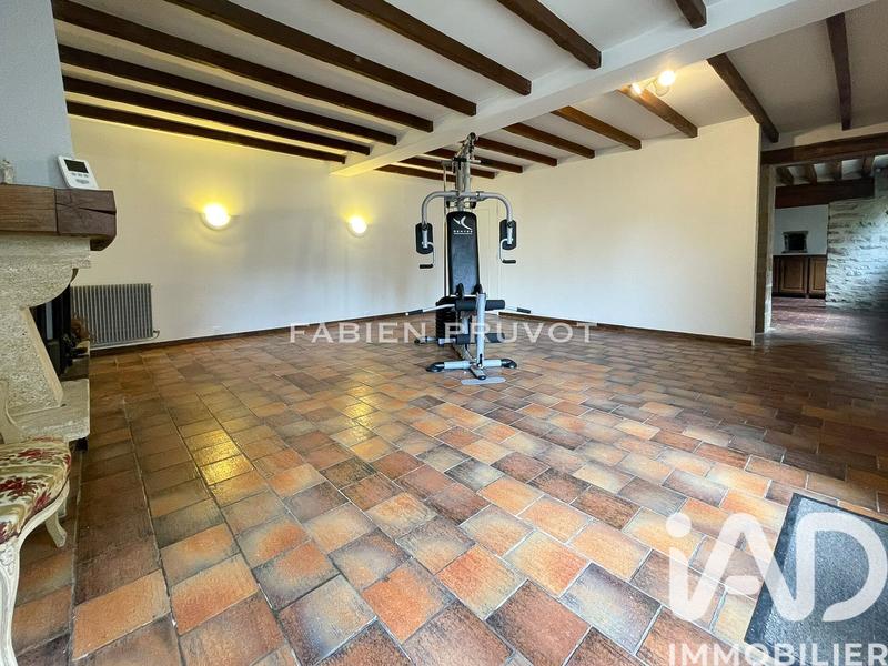 Maison - 300 m² - 15 pièces