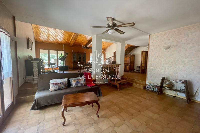 Maison - 200 m² - 6 pièces