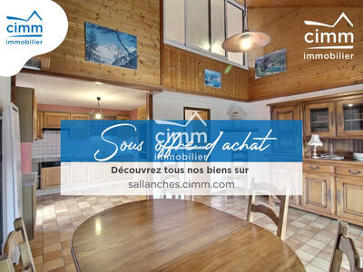 Maison - 80 m² - 4 pièces