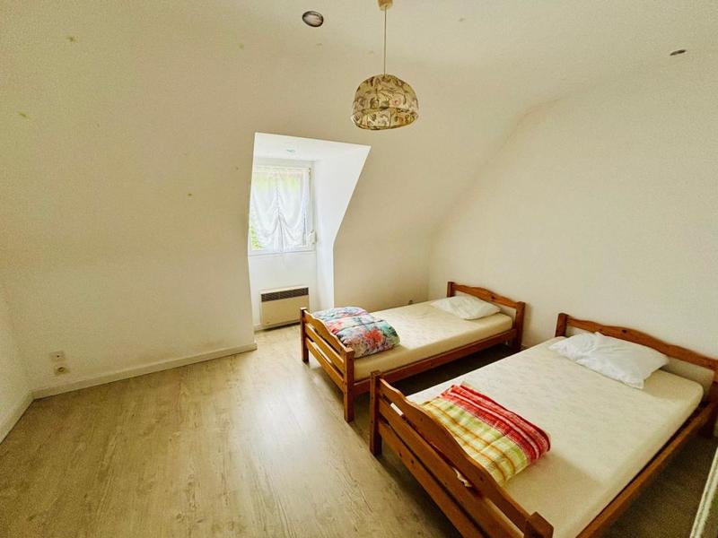 Maison - 198 m² - 10 pièces