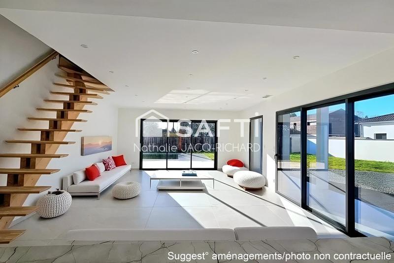 Maison - 160 m² - 5 pièces