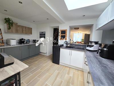 Maison - 130 m² - 4 pièces