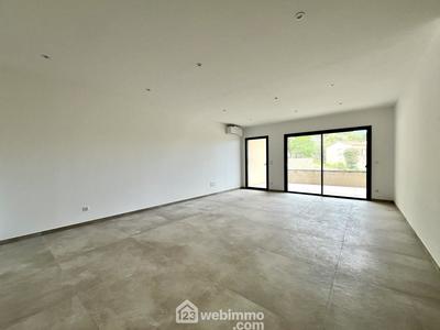 Appartement - 83 m² - 3 pièces