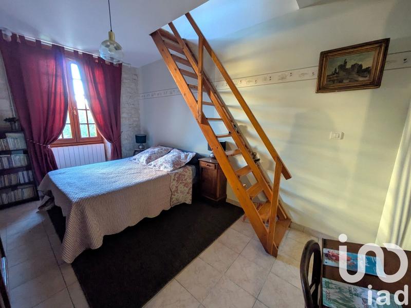 Maison - 235 m² - 10 pièces