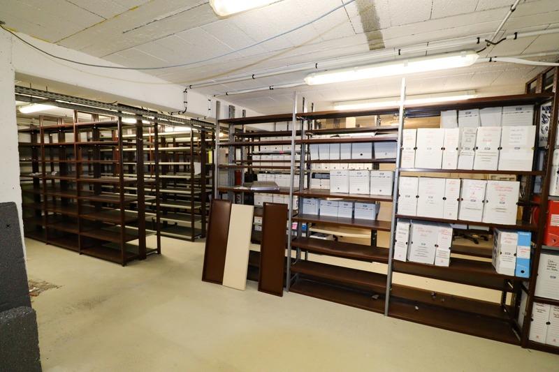 Immeuble - 120 m² - 1 pièce