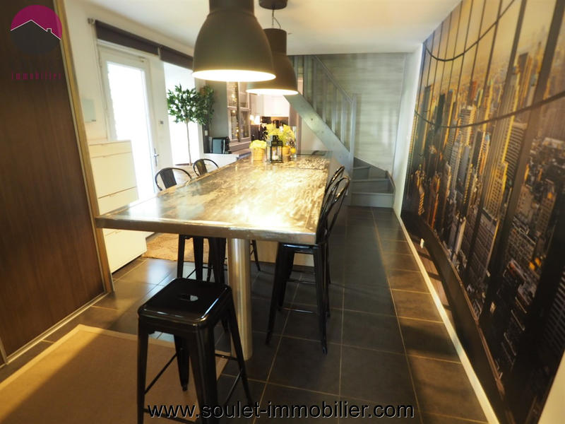 Propriété - 400 m² - 14 pièces